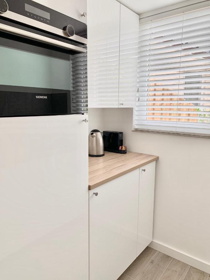 Liv Residence Holiday Home With Sauna & Fireplace 埃尔默洛 外观 照片