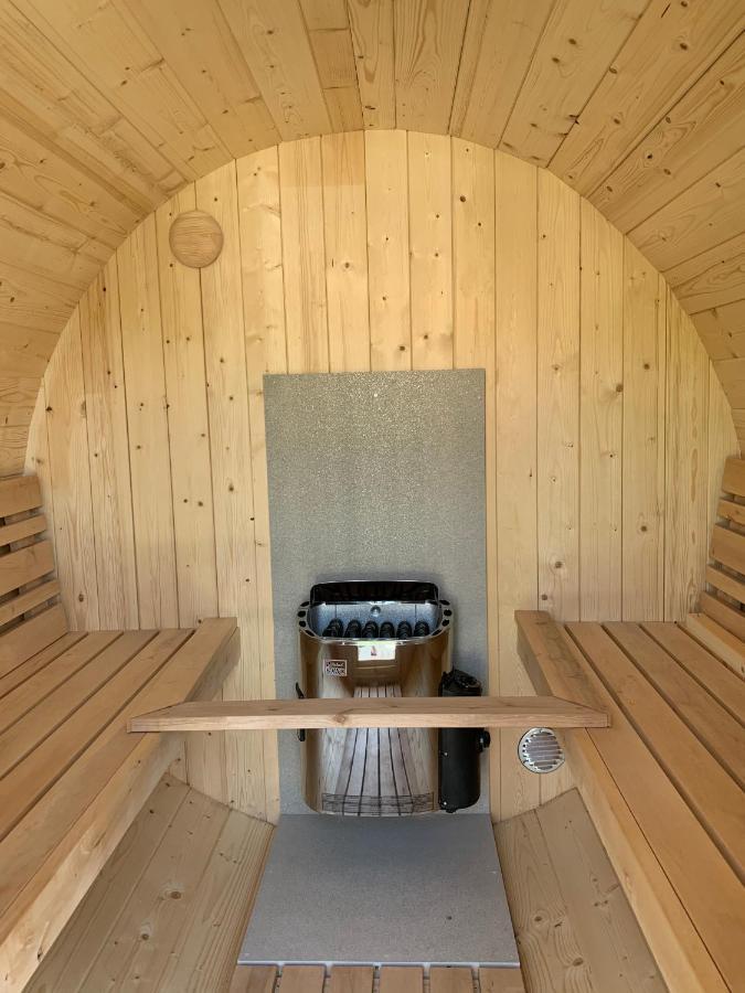 Liv Residence Holiday Home With Sauna & Fireplace 埃尔默洛 外观 照片