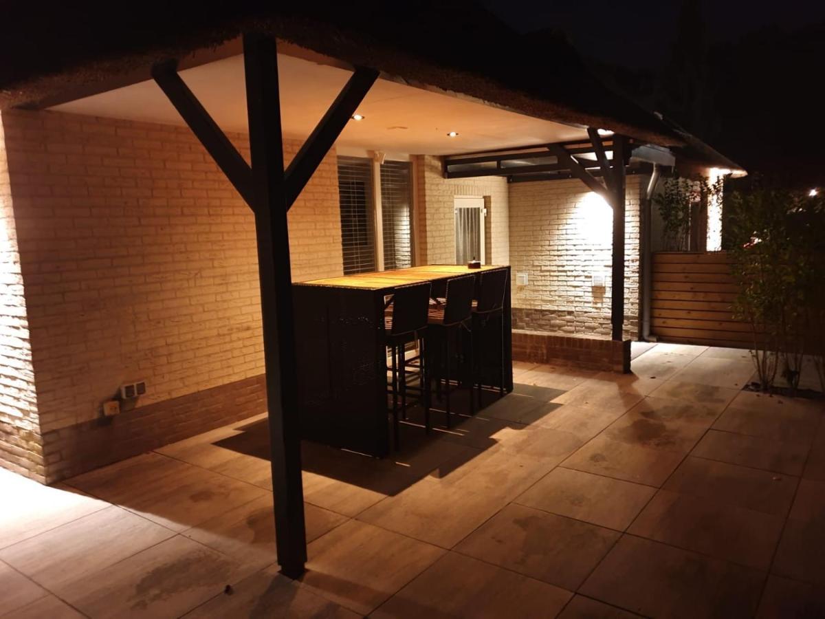Liv Residence Holiday Home With Sauna & Fireplace 埃尔默洛 外观 照片